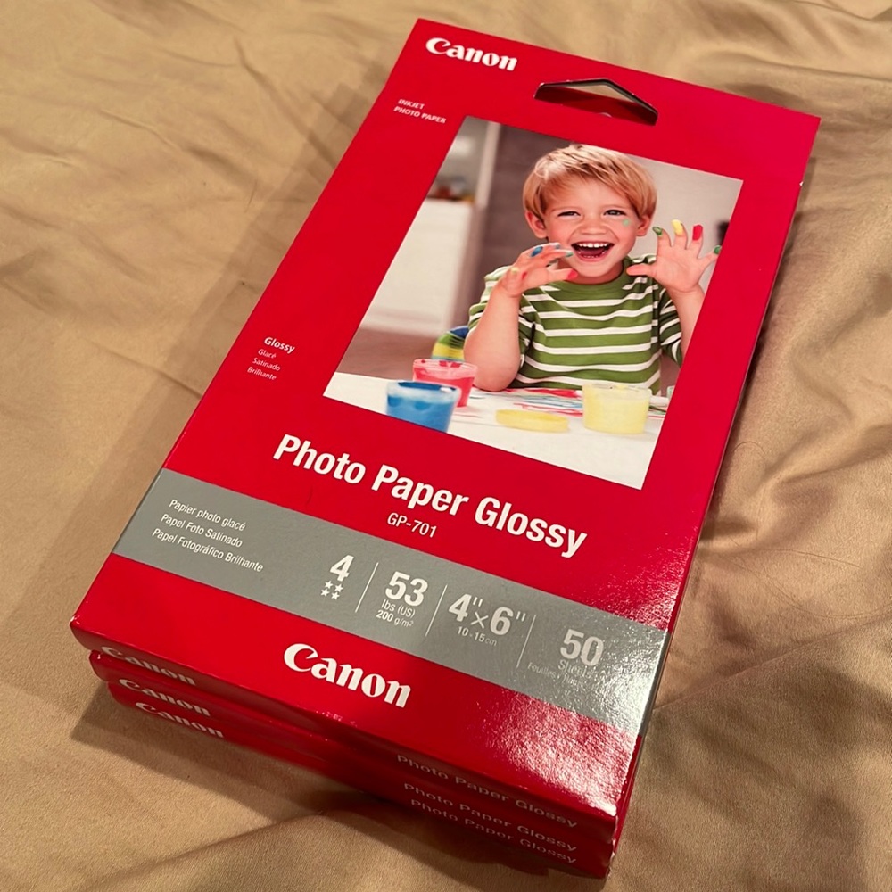 🧳 1 Pack - CANON - Photo Paper Glossy - 50 Pages a Pack - SEALED 📸